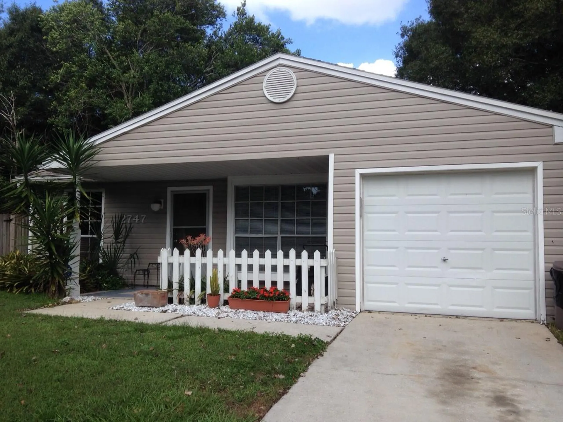 2747 Kavalier Drive Palm Harbor FL 34684