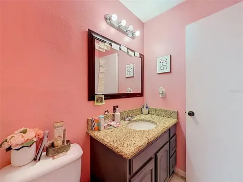 1081 Hiawassee Orlando FL 32835