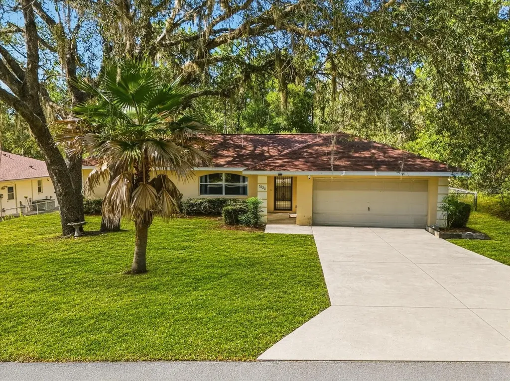 3220 E Rogers Street Inverness FL 34453