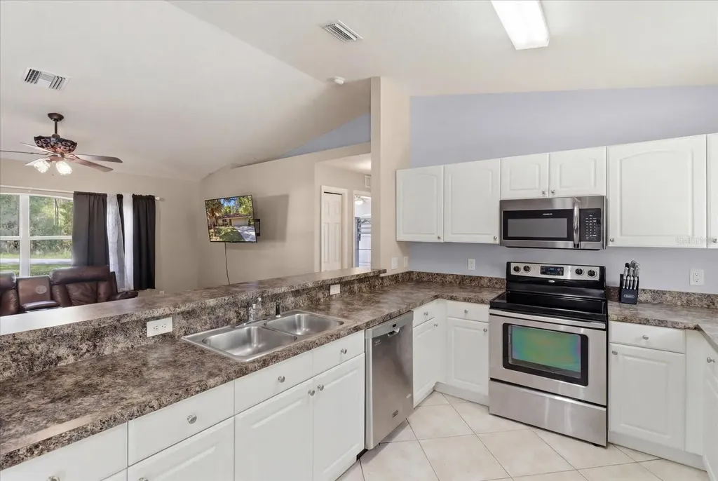 3220 E Rogers Street Inverness FL 34453