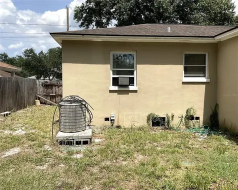 416 Crabtree Avenue Orlando FL 32835