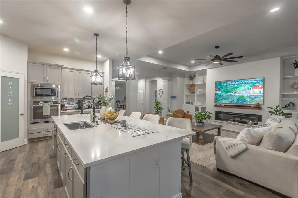 16459 Courtyard Loop Land O Lakes FL 34638