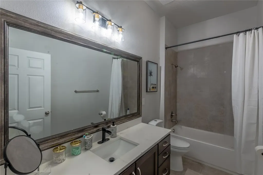 16459 Courtyard Loop Land O Lakes FL 34638
