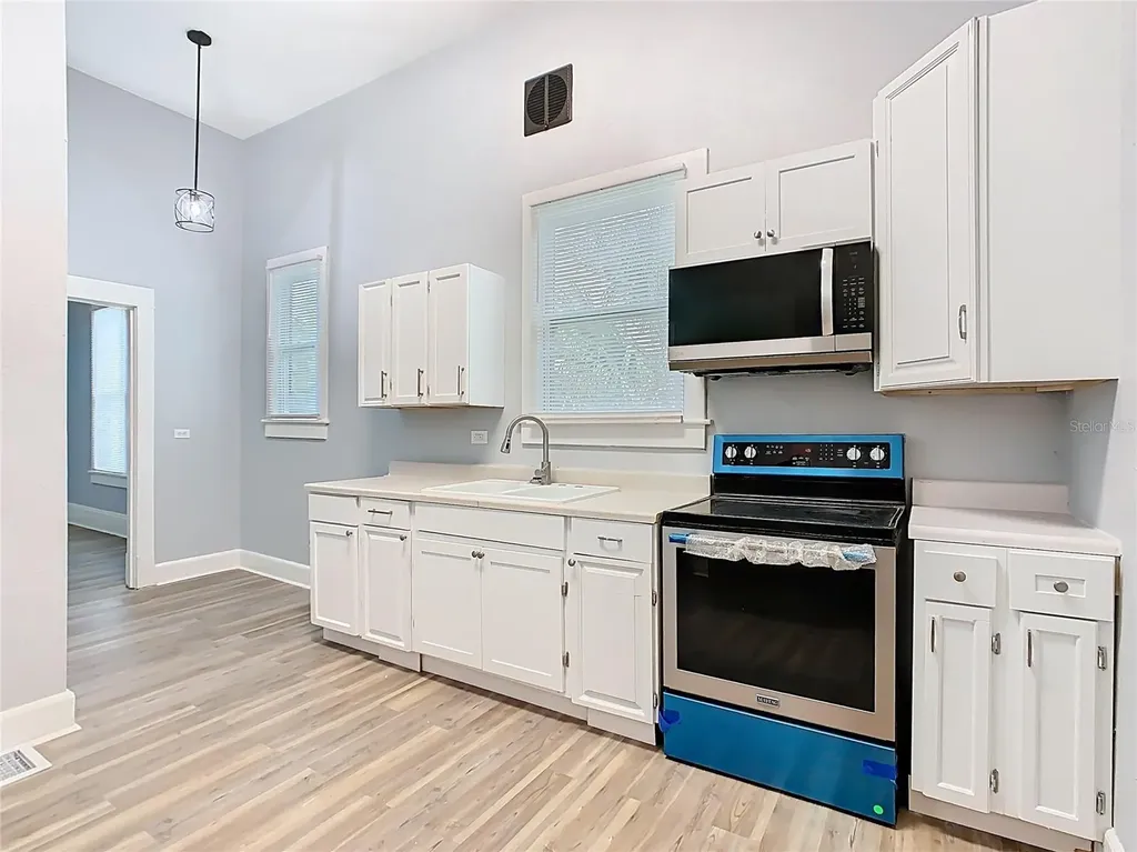 501 Sumner Street Kissimmee FL 34741