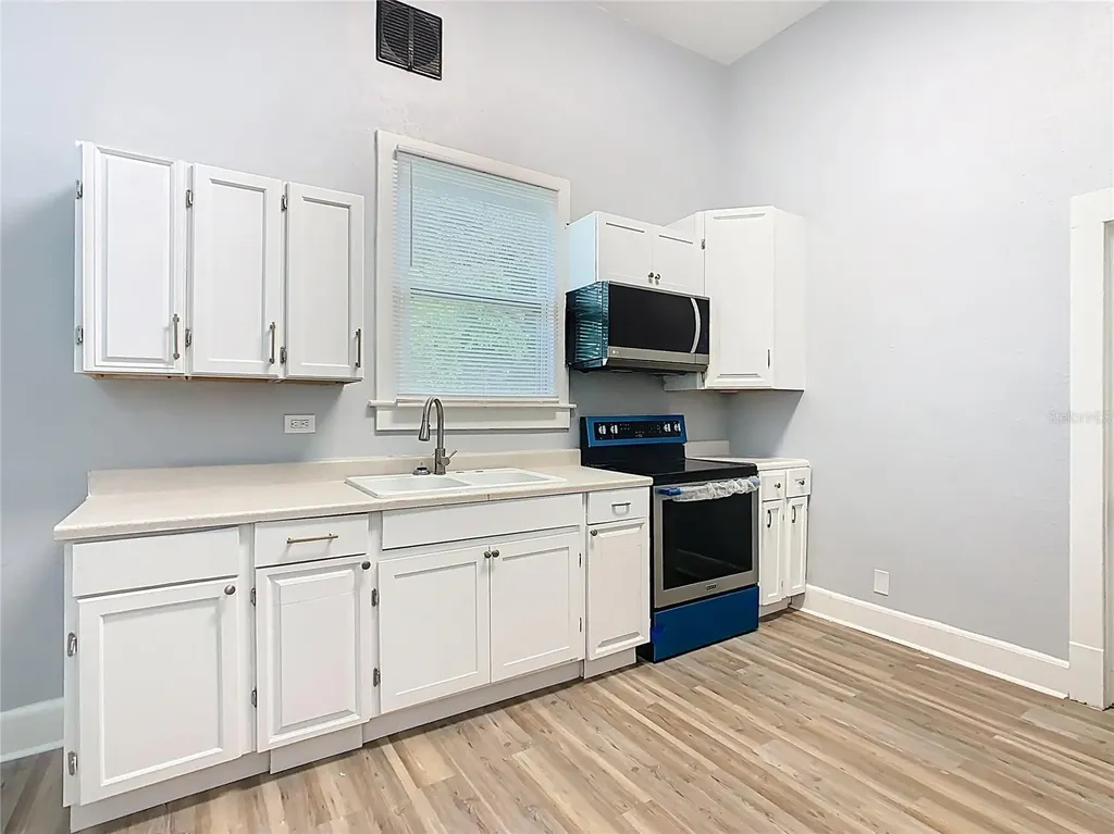 501 Sumner Street Kissimmee FL 34741