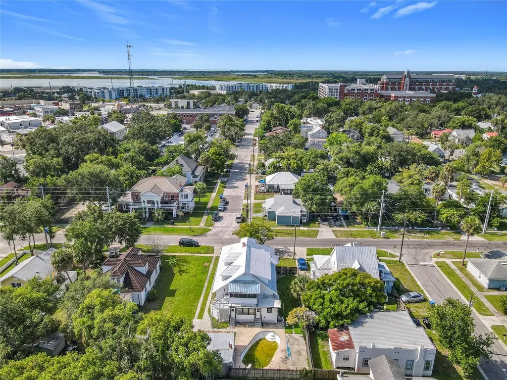 501 Sumner Street Kissimmee FL 34741