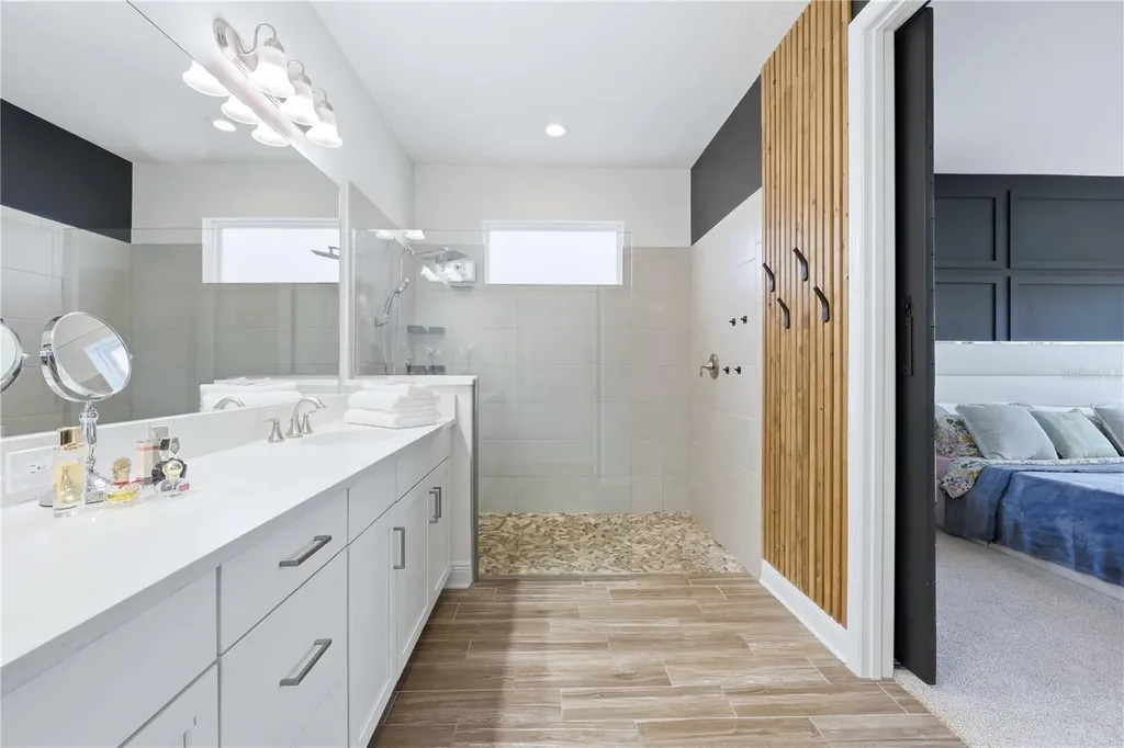 5542 Native Henna Court Sarasota FL 34238