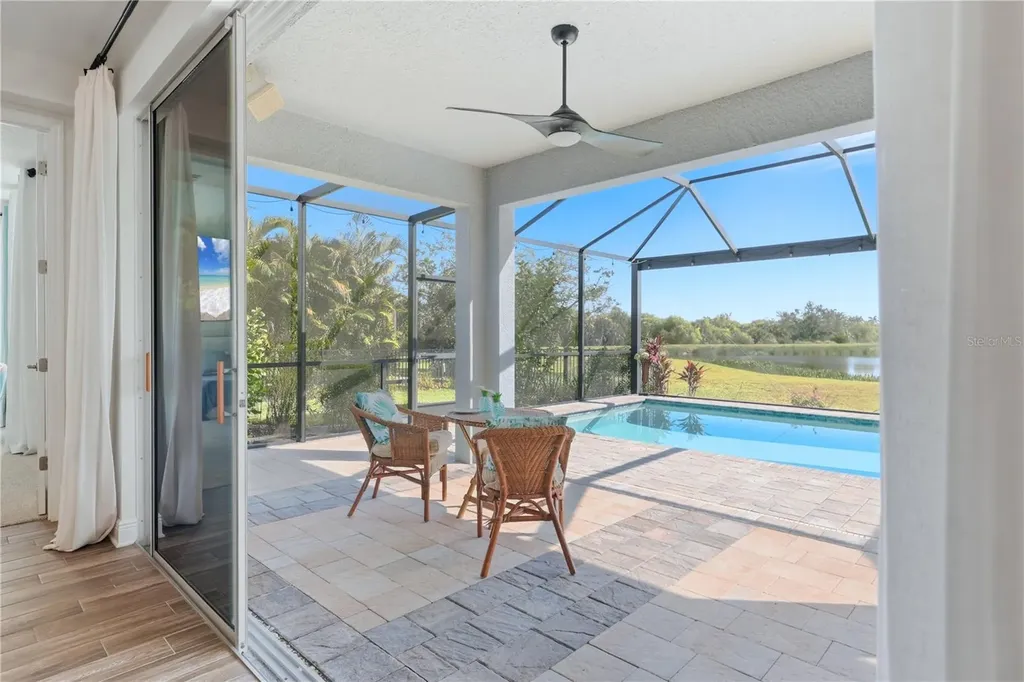 5542 Native Henna Court Sarasota FL 34238