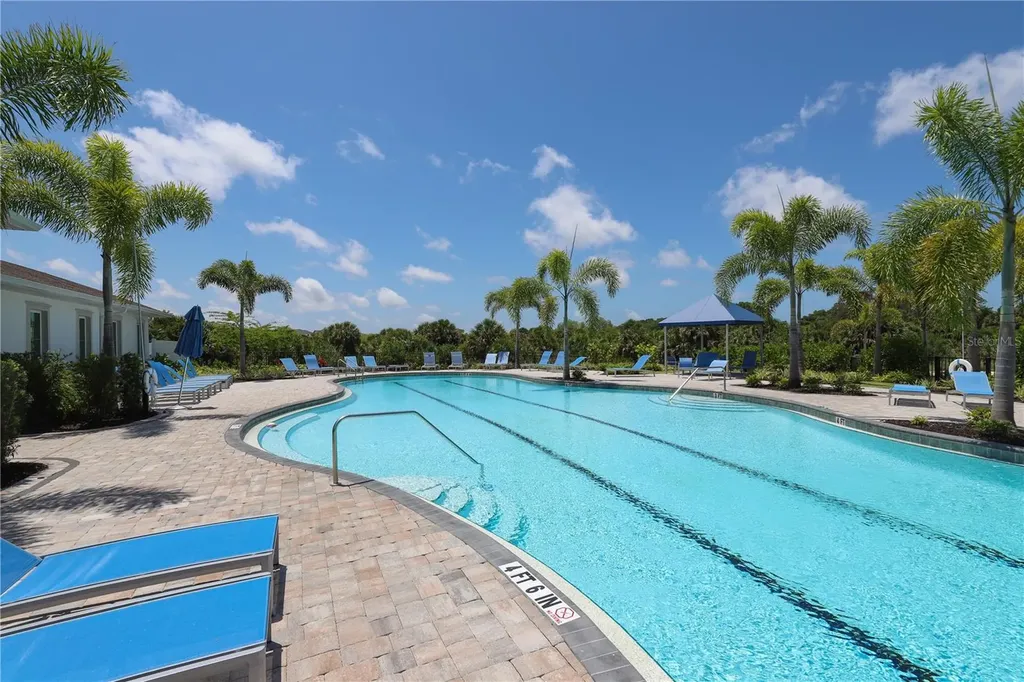 5542 Native Henna Court Sarasota FL 34238