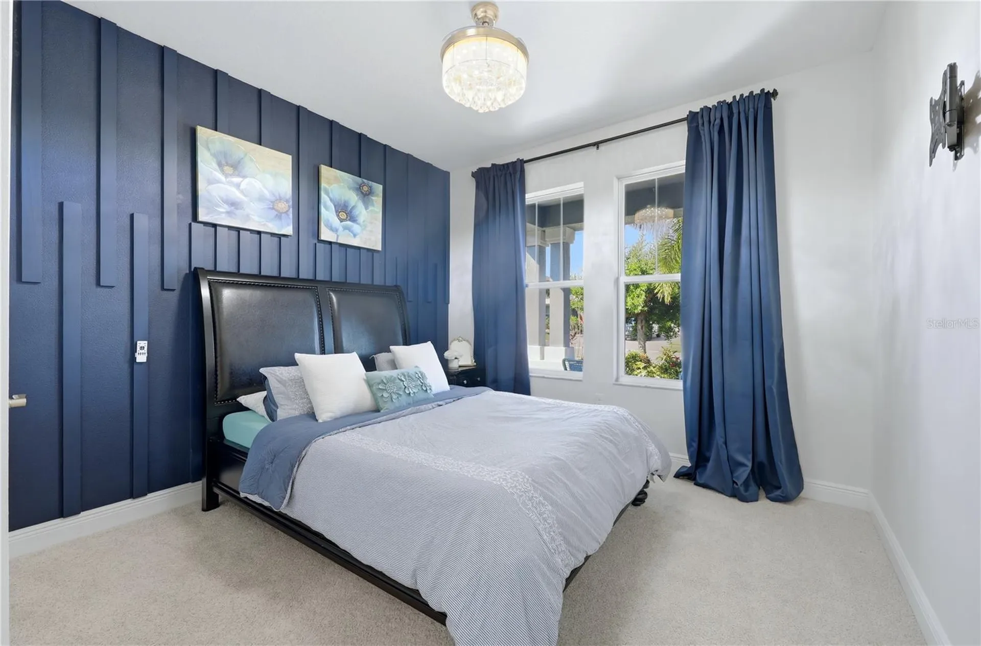 5542 Native Henna Court Sarasota FL 34238
