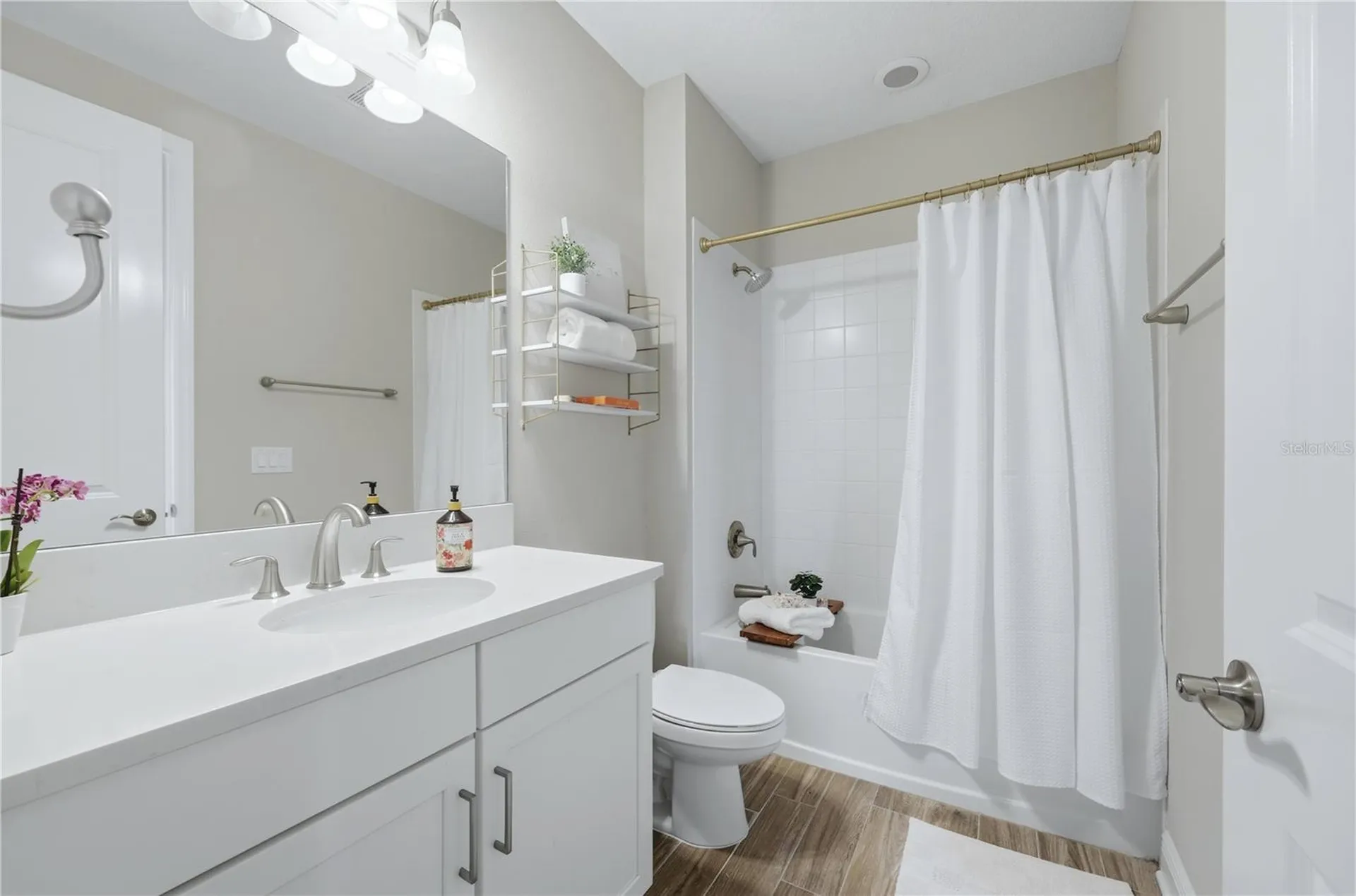 5542 Native Henna Court Sarasota FL 34238