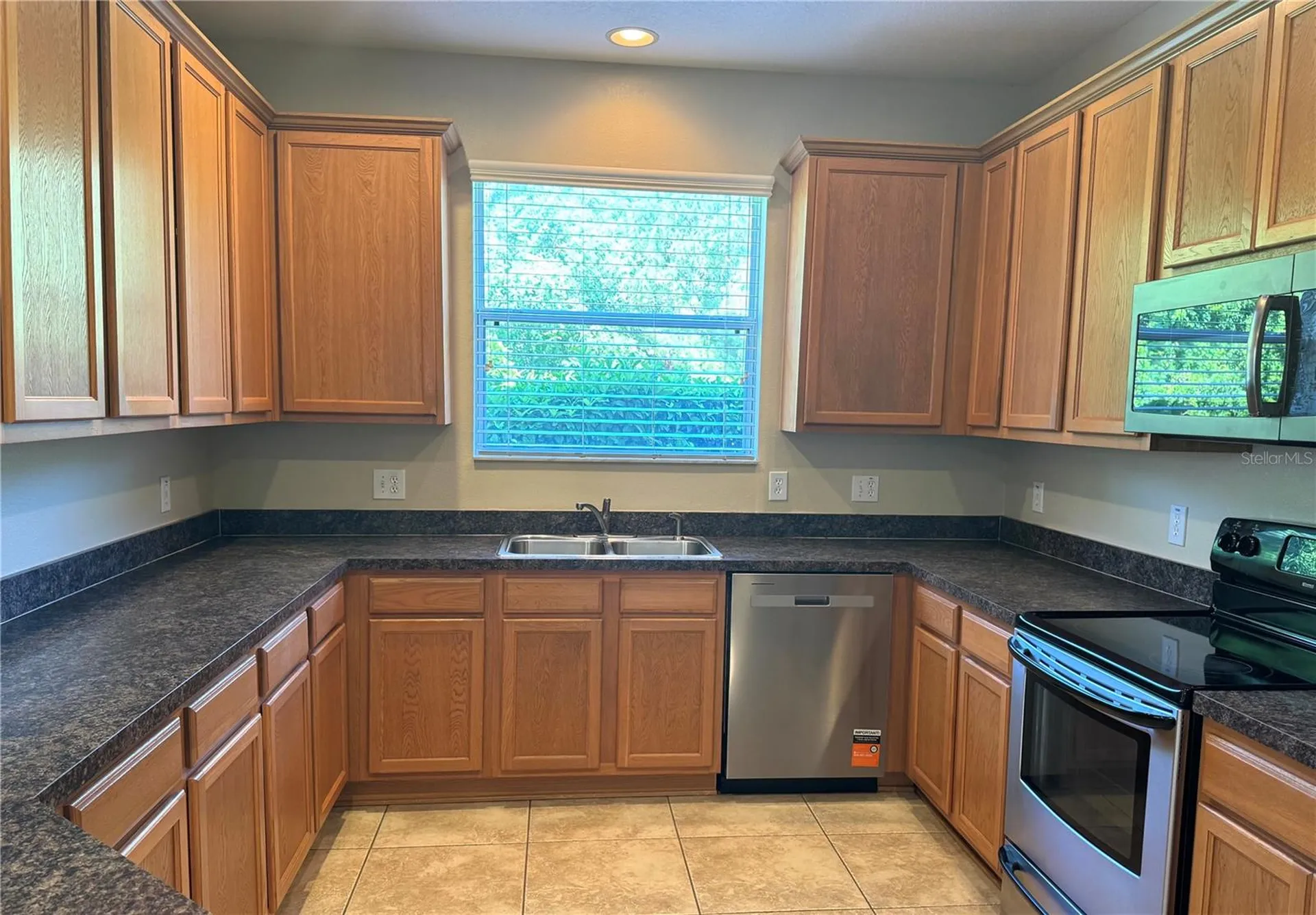 516 Penny Royal Place Oviedo FL 32765