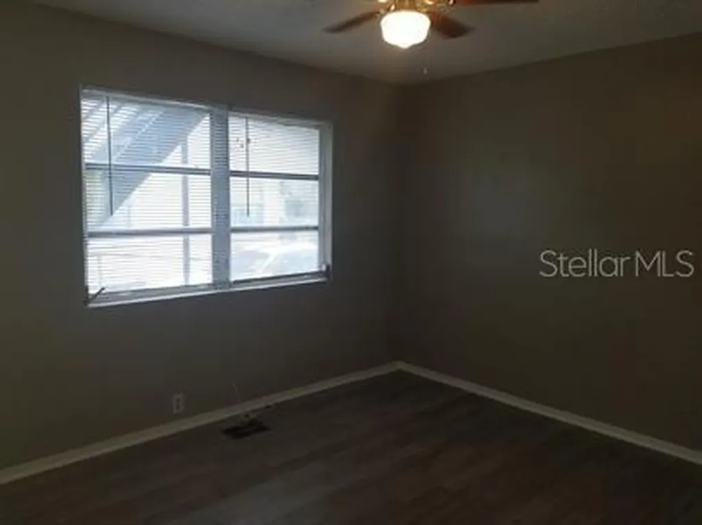 928 9th Avenue S St Petersburg FL 33705