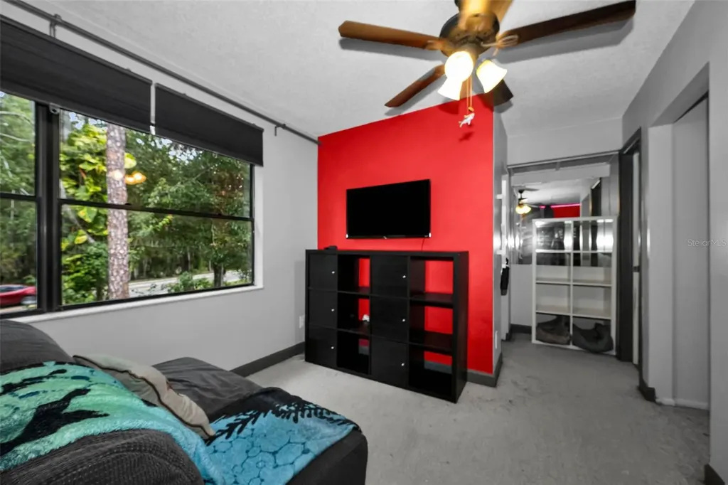 205 Woods Landing Trail Oldsmar FL 34677