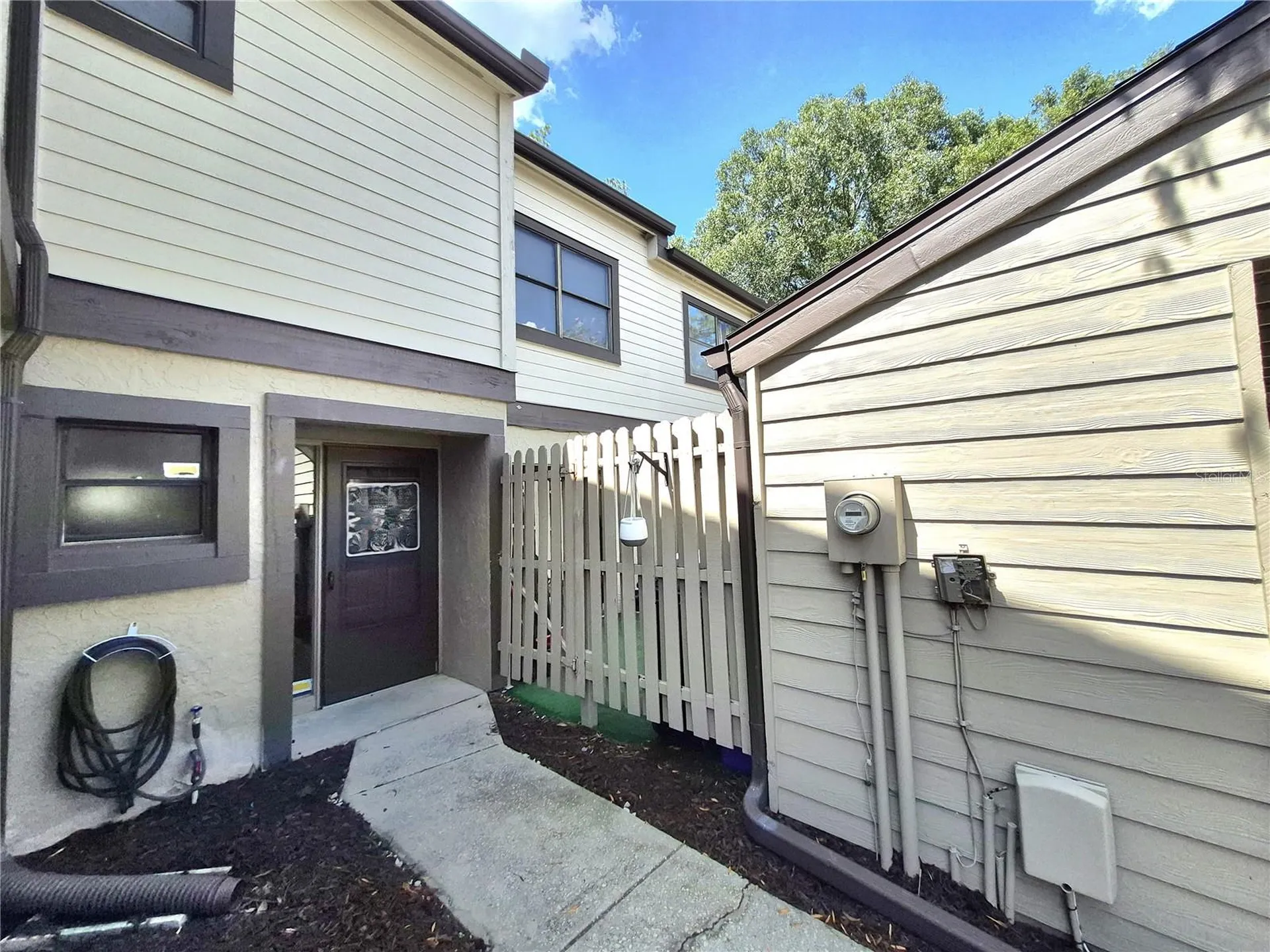 205 Woods Landing Trail Oldsmar FL 34677