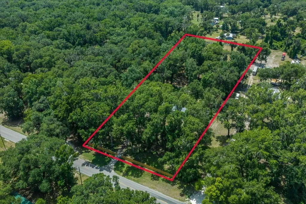 4886 E Highway 316 Citra FL 32113