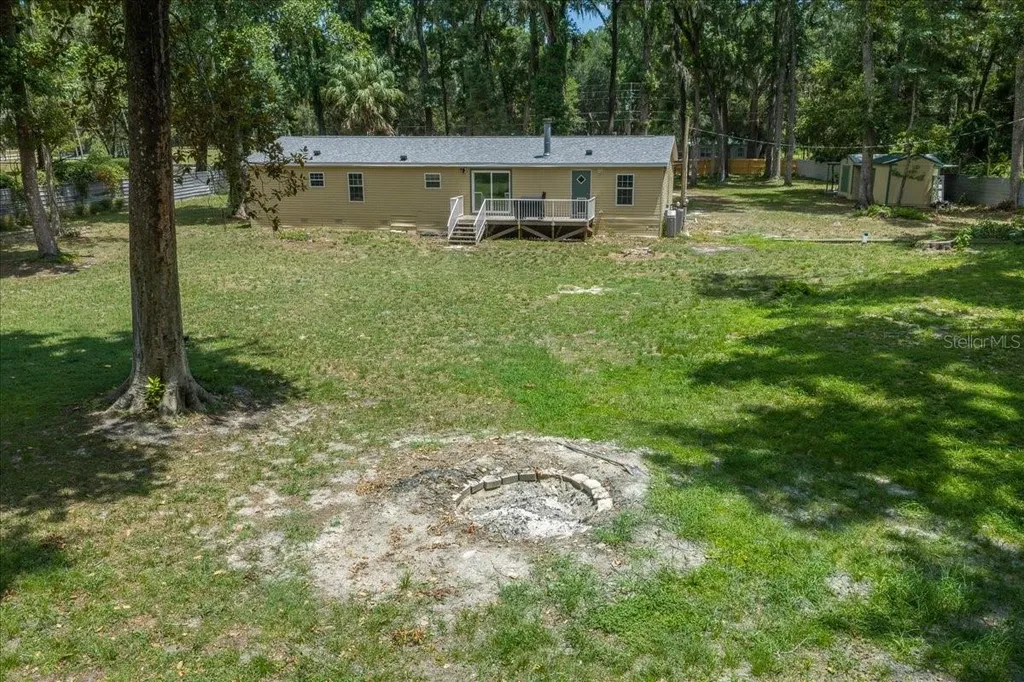 4886 E Highway 316 Citra FL 32113