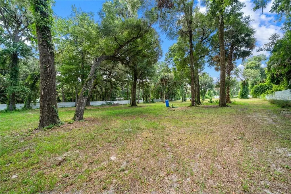 4886 E Highway 316 Citra FL 32113