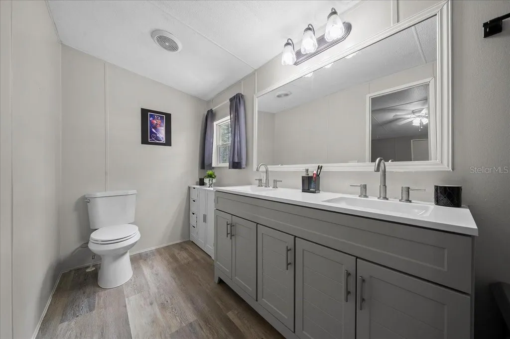 4886 E Highway 316 Citra FL 32113