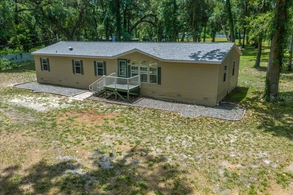 4886 E Highway 316 Citra FL 32113