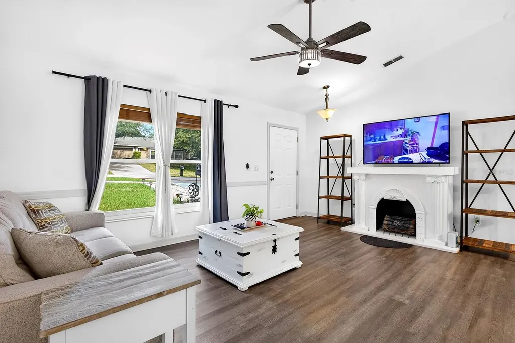 919 Arbor Hill Circle Minneola FL 34715