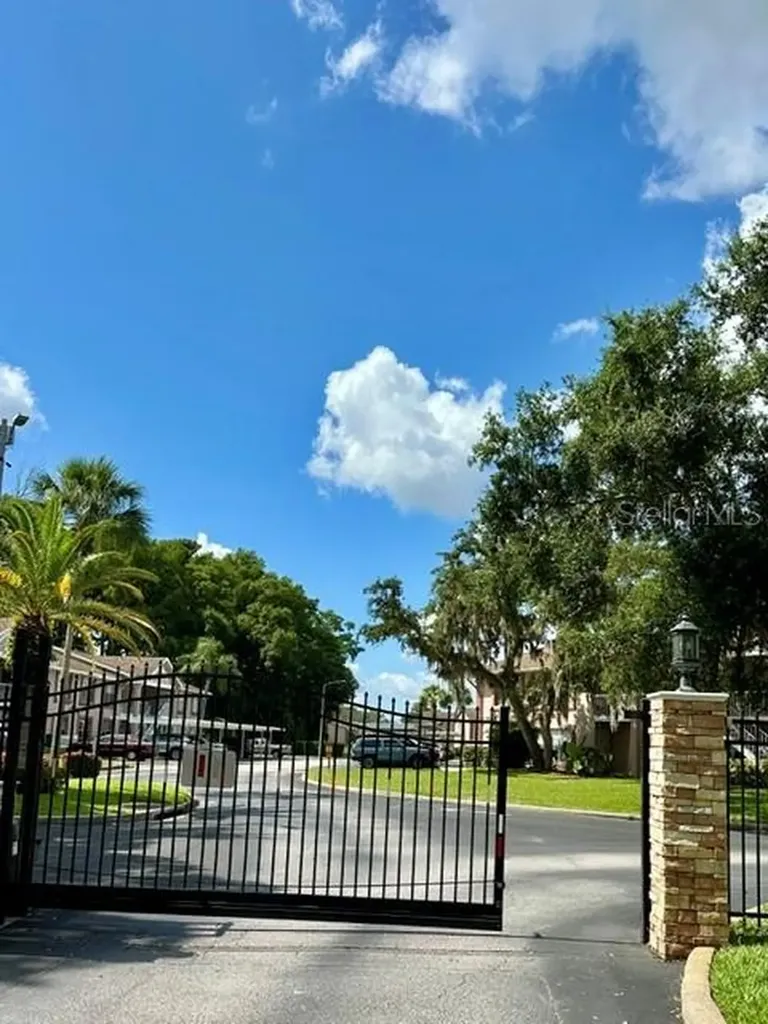 4833 Myrtle Oak Drive New Port Richey FL 34653