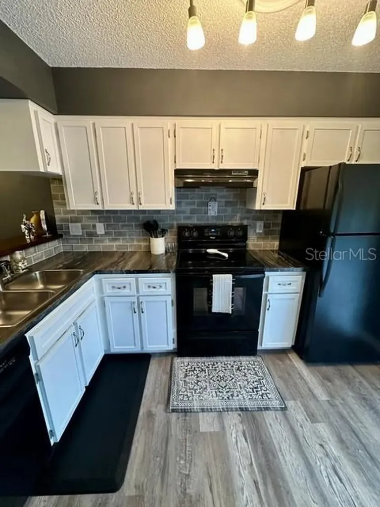 4833 Myrtle Oak Drive New Port Richey FL 34653