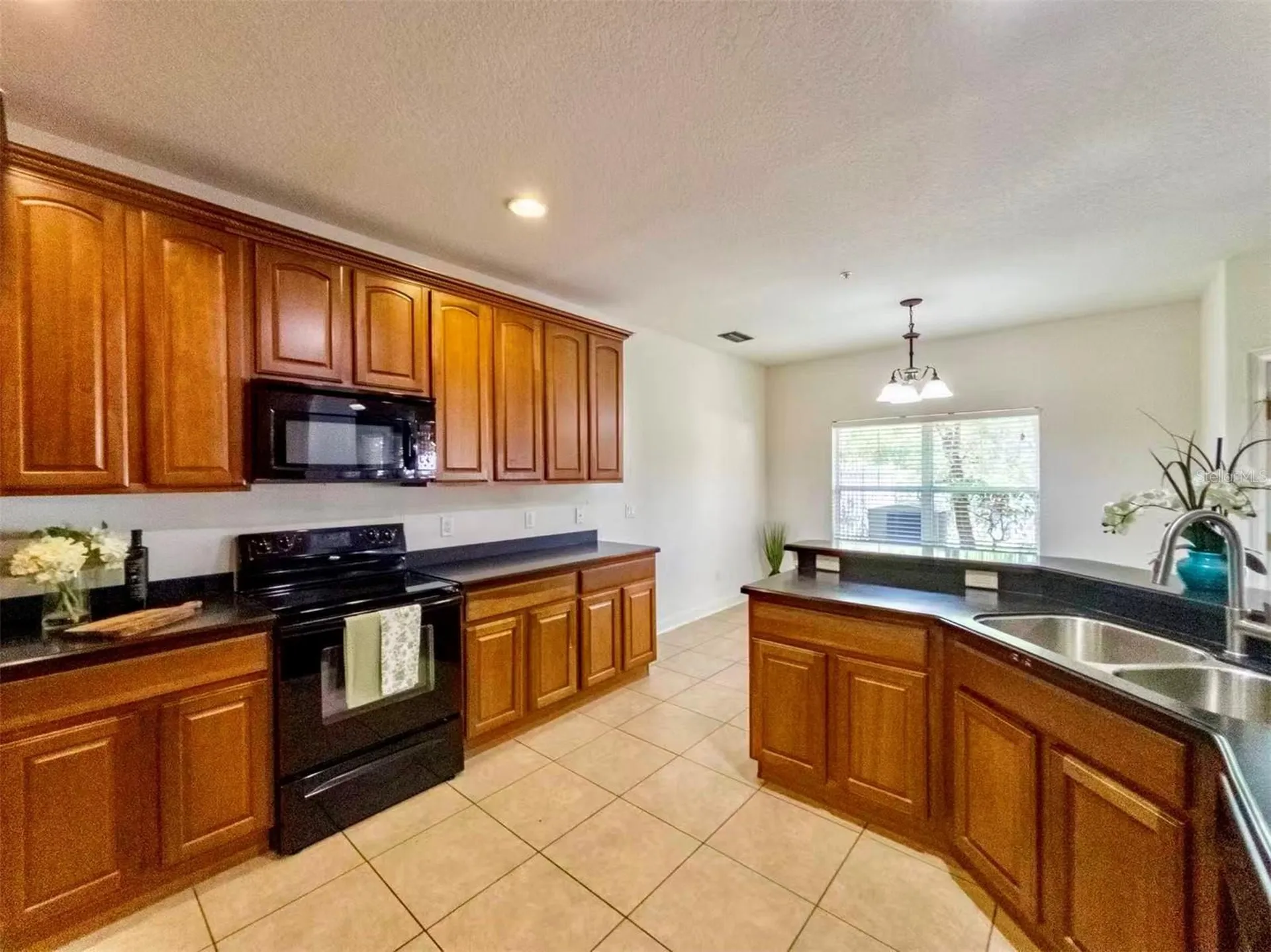 7174 Regina Way Orlando FL 32819