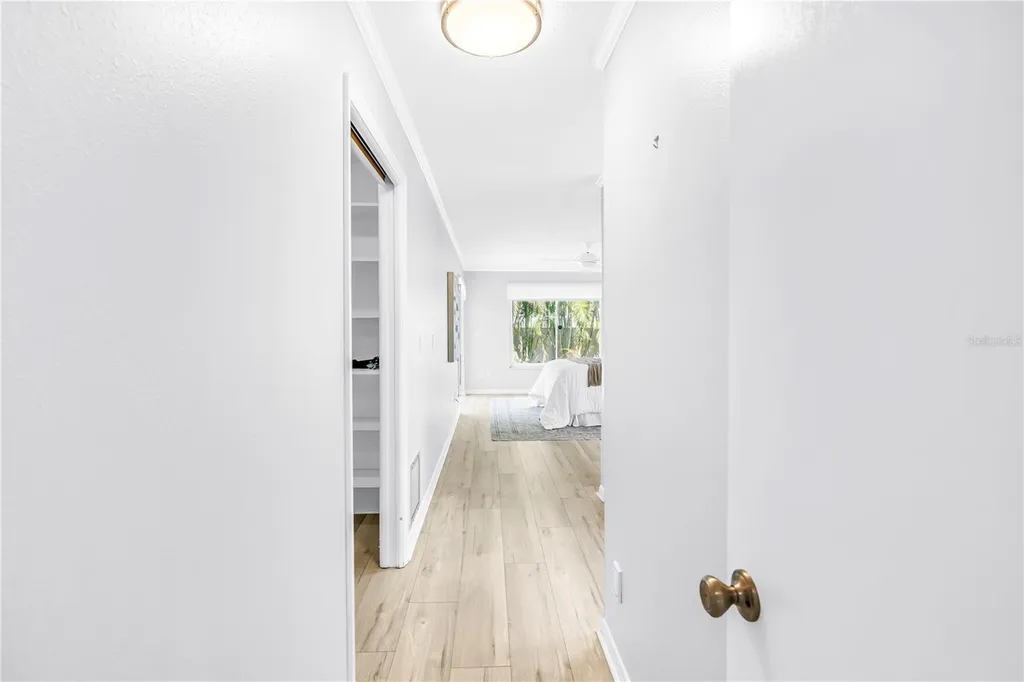 6035 Leeland Street S St Petersburg FL 33715