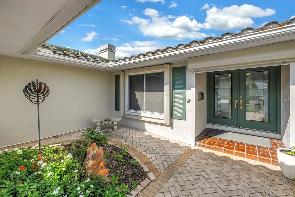 6035 Leeland Street S St Petersburg FL 33715