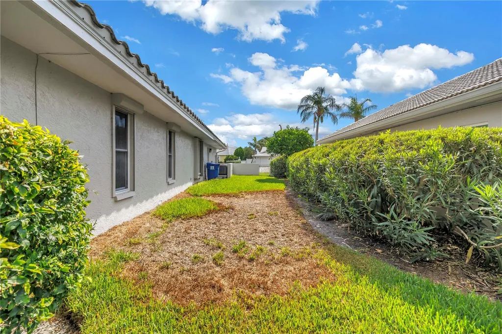 6035 Leeland Street S St Petersburg FL 33715