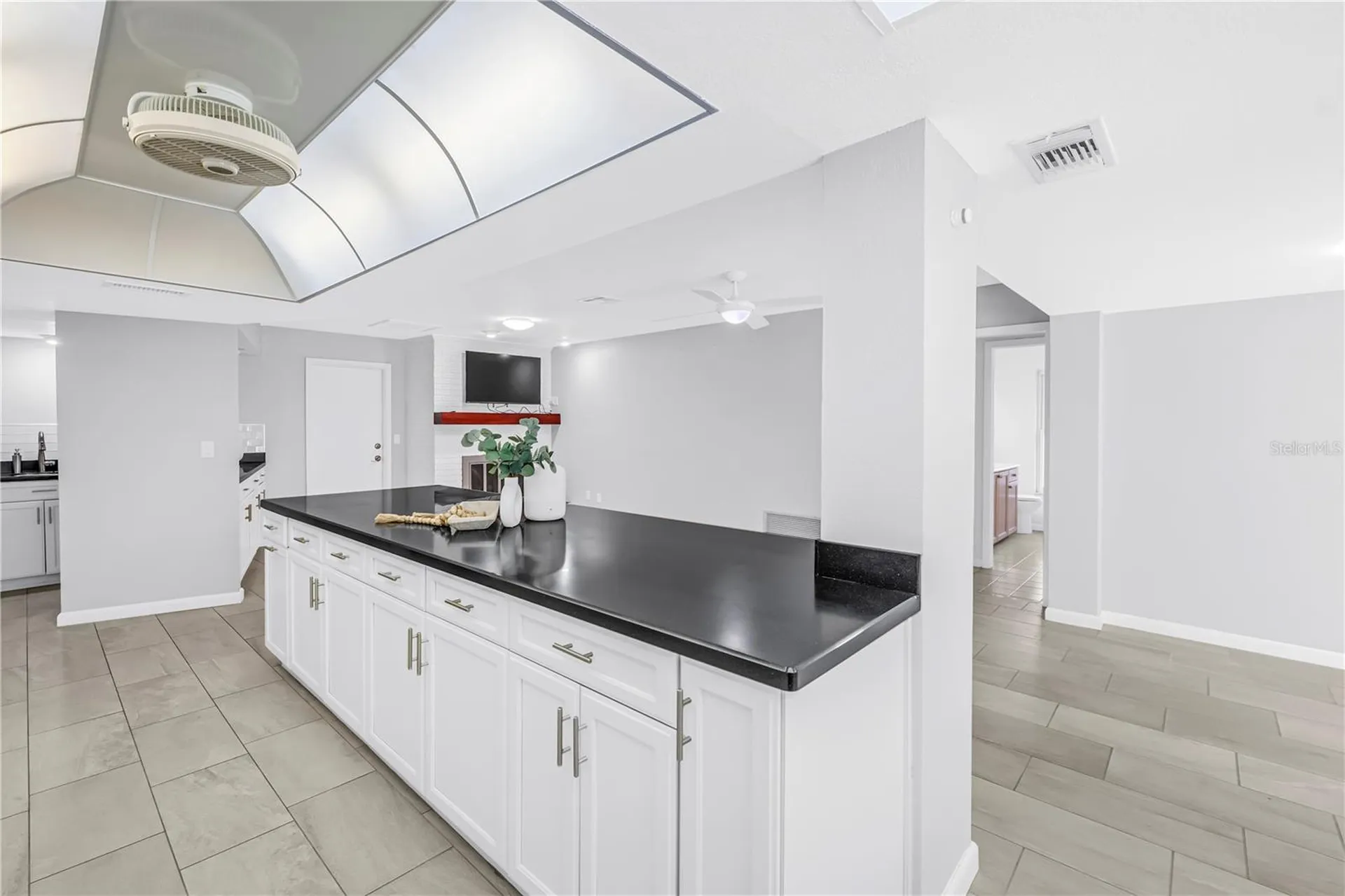 6035 Leeland Street S St Petersburg FL 33715