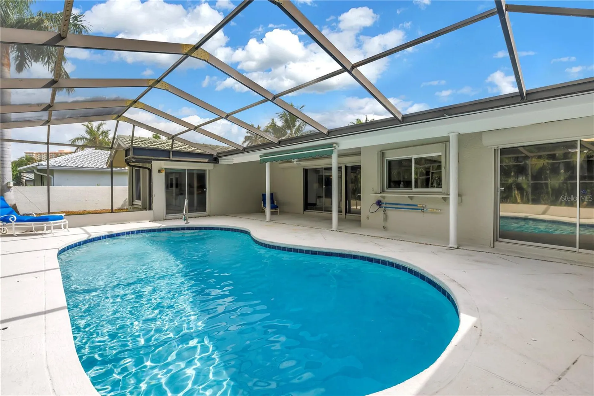6035 Leeland Street S St Petersburg FL 33715