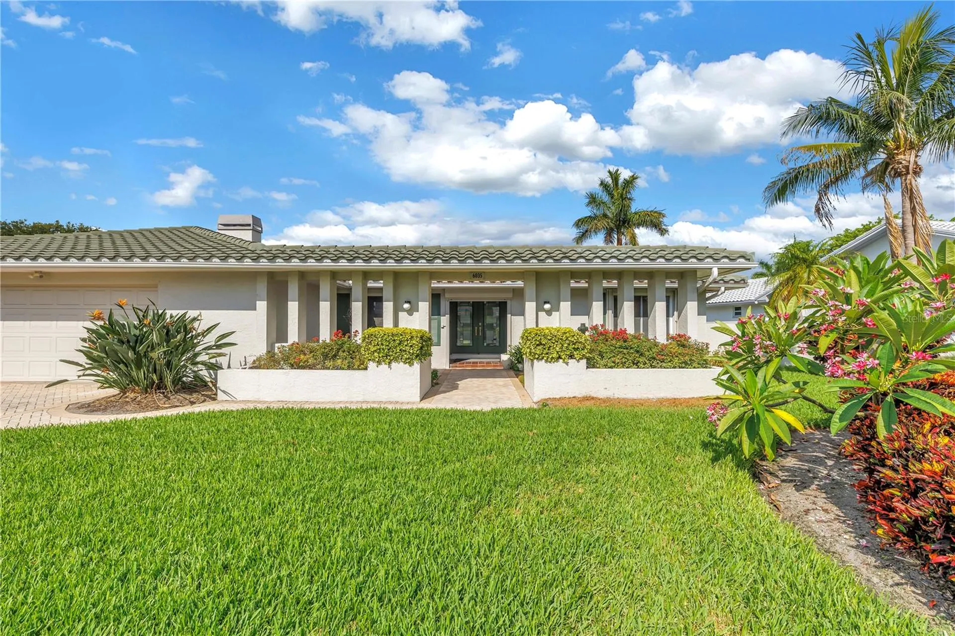 6035 Leeland Street S St Petersburg FL 33715