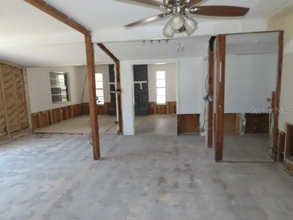 6060 62nd Street N St Petersburg FL 33709