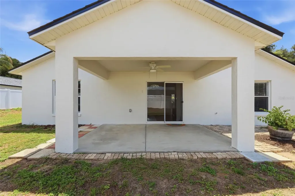 1040 Arbor Hill Circle Minneola FL 34715