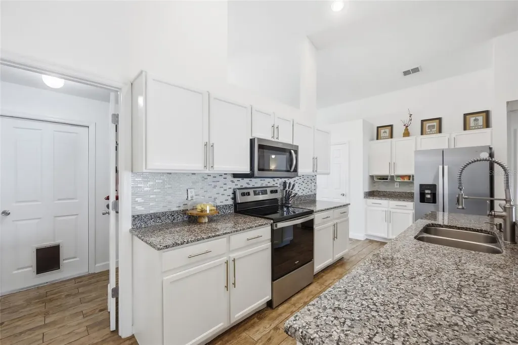 1040 Arbor Hill Circle Minneola FL 34715