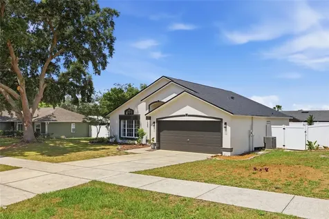 1040 Arbor Hill Circle Minneola FL 34715