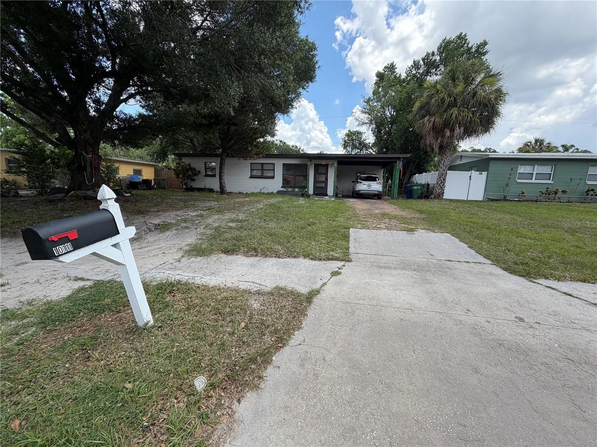 10111 N Ola Avenue Tampa FL 33612