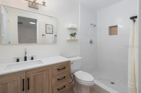 223 Lakewood Drive Bradenton FL 34210