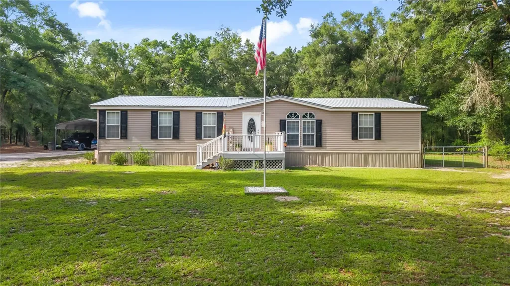 6679 NW 27th Place Bell FL 32619
