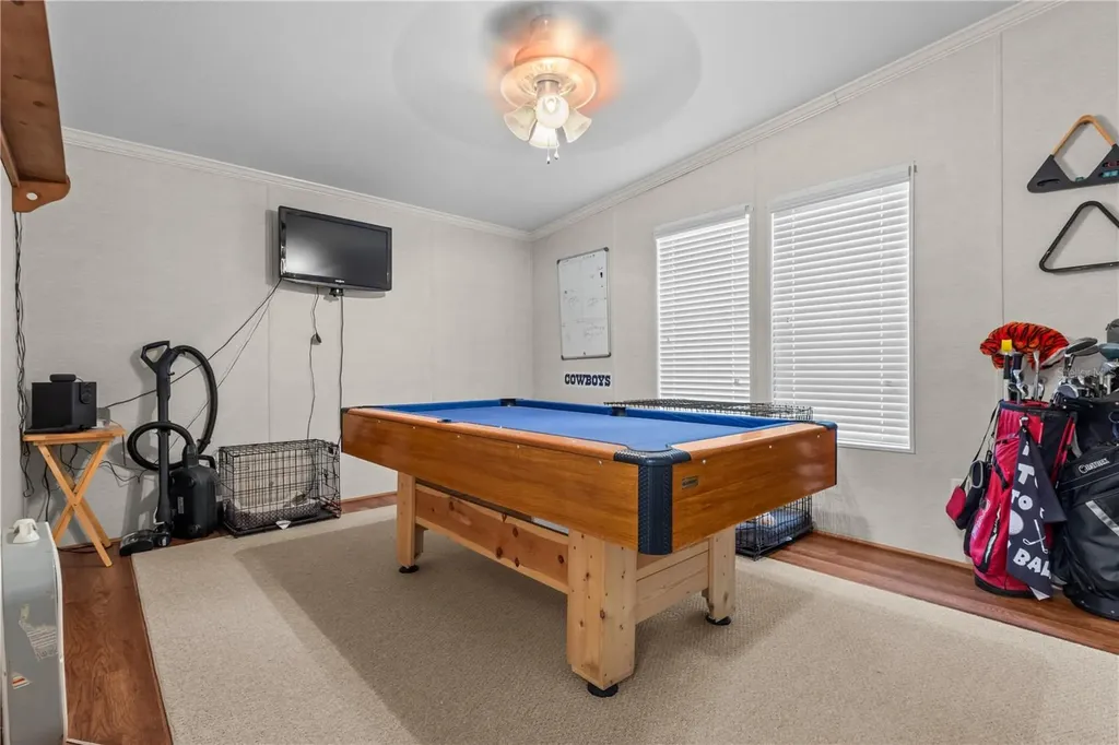 6679 NW 27th Place Bell FL 32619
