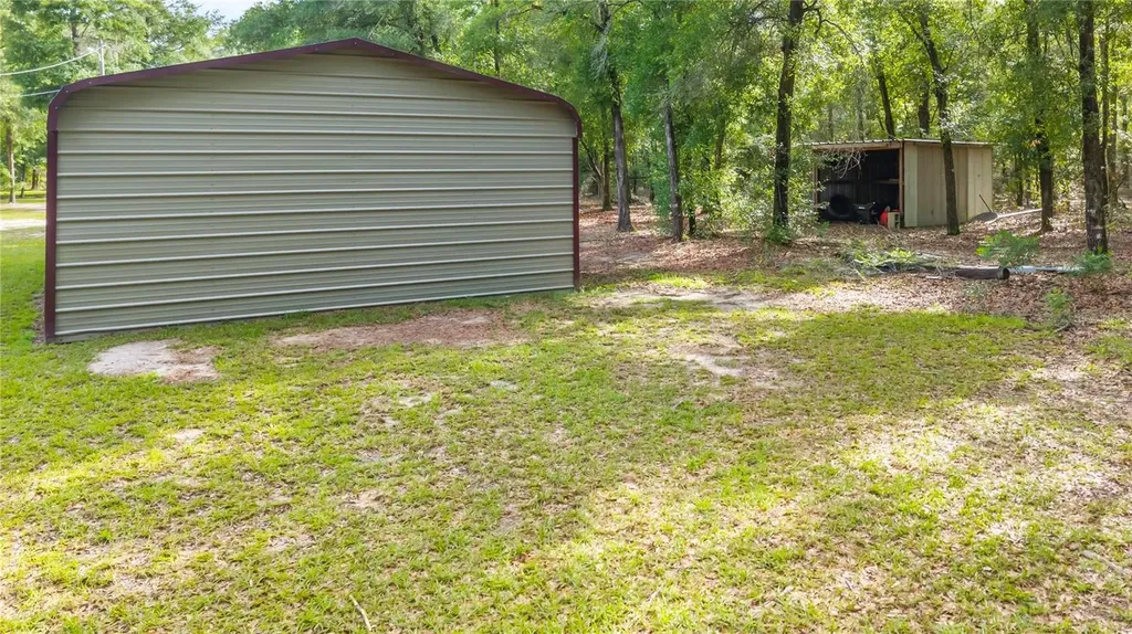 6679 NW 27th Place Bell FL 32619