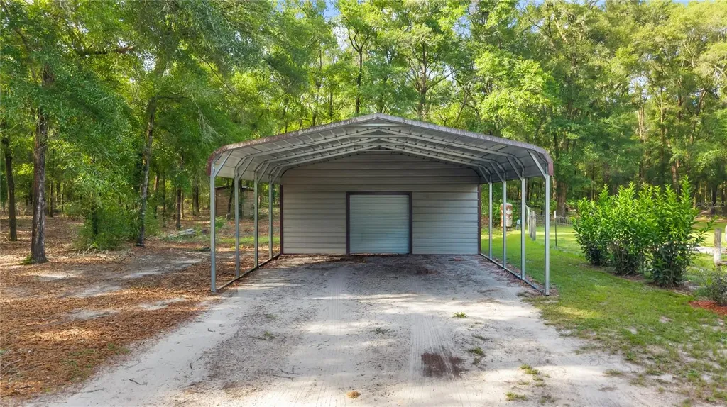6679 NW 27th Place Bell FL 32619