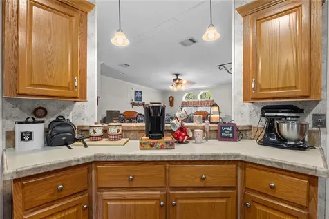 6679 NW 27th Place Bell FL 32619