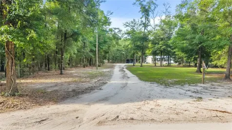 6679 NW 27th Place Bell FL 32619