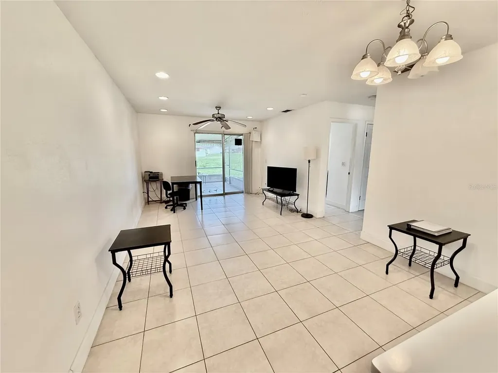 9605 Eastfield Road Thonotosassa FL 33592