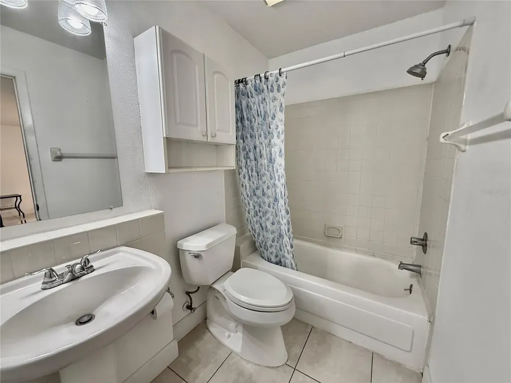 9605 Eastfield Road Thonotosassa FL 33592