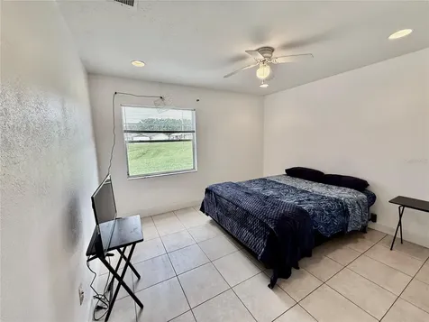 9605 Eastfield Road Thonotosassa FL 33592