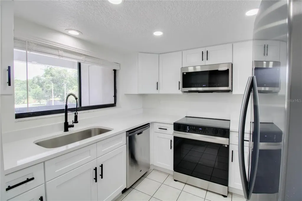 1064 Lotus Parkway Altamonte Springs FL 32714